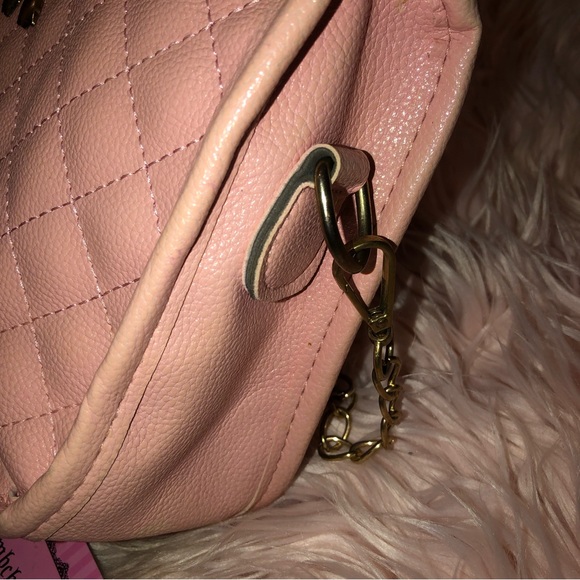 PinkBombchelle Pink Quilted Pattern Makeup Bag/Purse — Bow - Picture 5 of 12